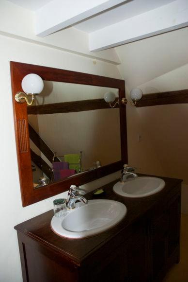 Le Fassardy Bed & Breakfast Chateauroux Exterior photo